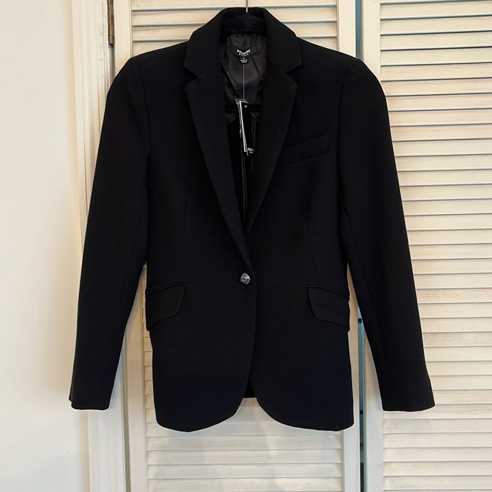 Premise Studio size 2 NWT black blazer